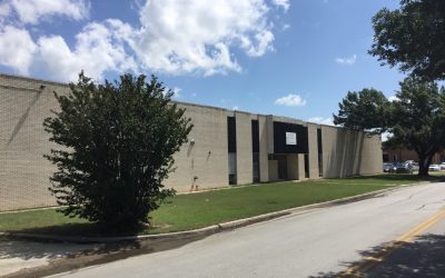 David Dunn CCIM, SIOR, Payne Pittman, & Dan Morris Lease 33,676 SF Industrial Space