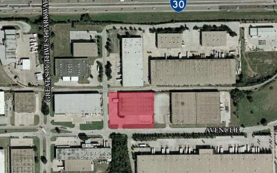 David R. Dunn CCIM, SIOR and Dan Morris sell 60,000 SF Building in Arlington, TX